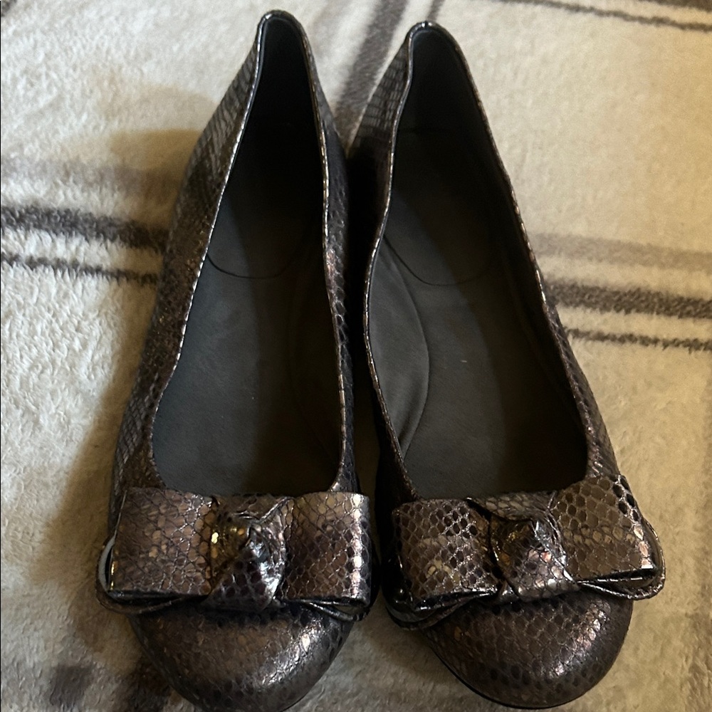 Stuart Weitzman Metallic Brown Snake-Embossed Ballet Flats with Bow